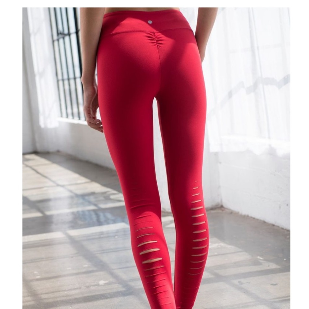 NWT Jala Yoga workout leggings scrunch butt